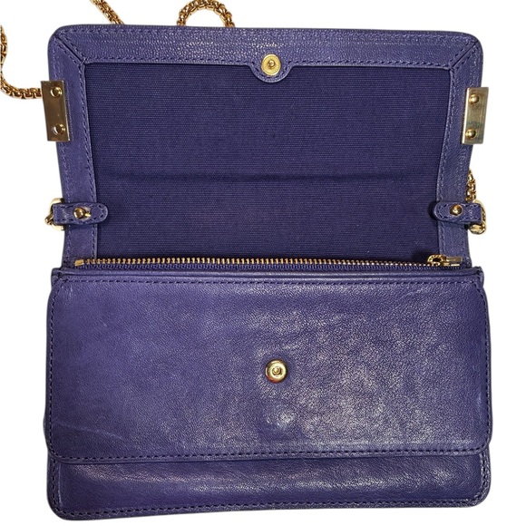 Stuart Weitzman Purple Leather Purse, Chain Wallet, Magnetic Button Closure, EUC - Picture 3 of 15